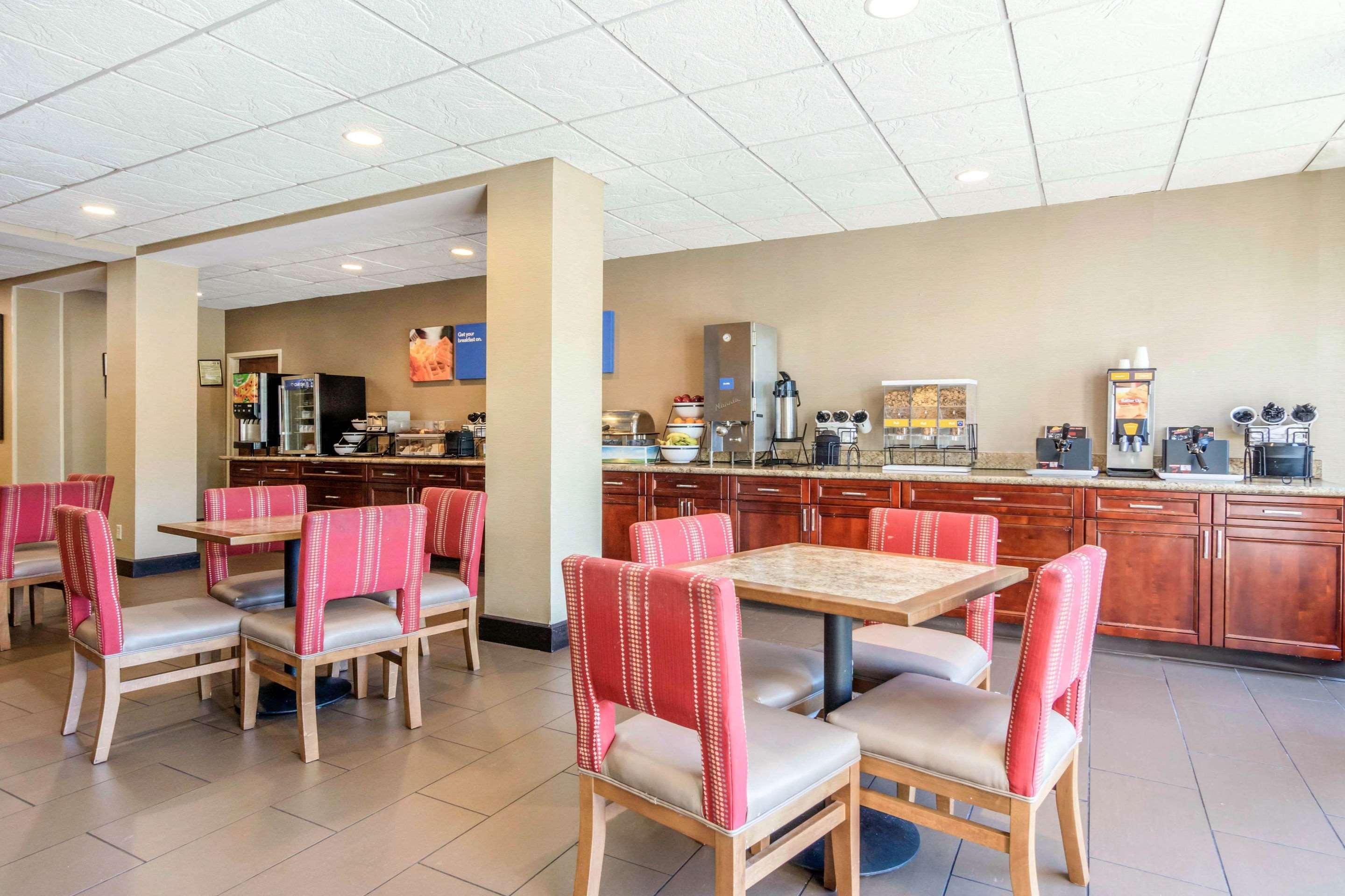 Comfort Inn Atlanta Downtown South Екстер'єр фото
